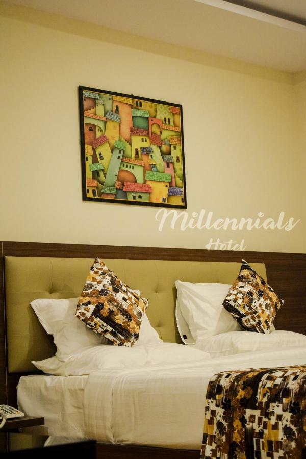 Millennials Hotel Anekal ภายนอก รูปภาพ