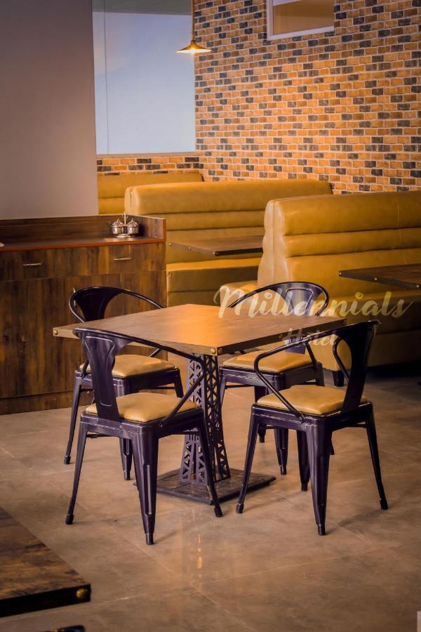 Millennials Hotel Anekal ภายนอก รูปภาพ
